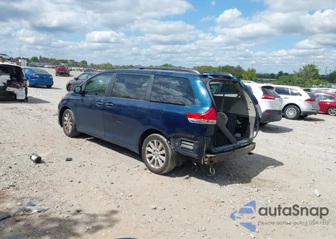 2011 Toyota Sienna Limited из США, поврежденный, VIN 5TDDK3DC8BS022460